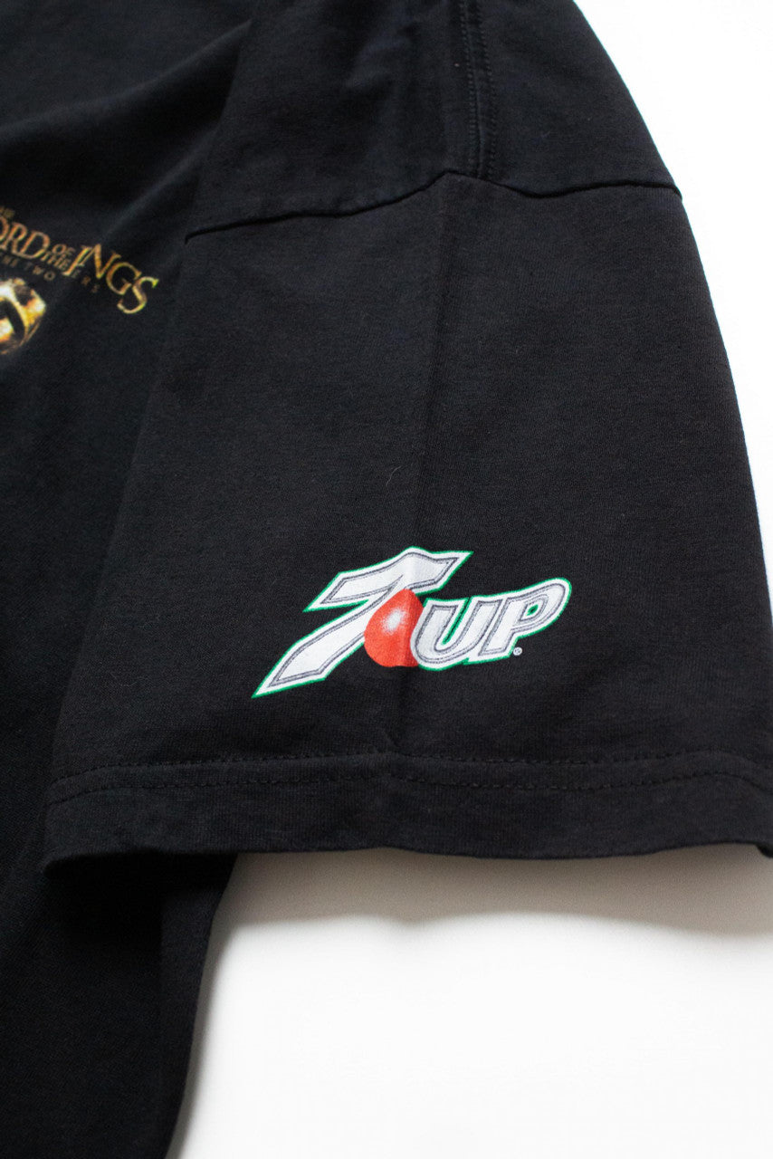 Vintage The Two Towers 7UP T-Shirt (2000s)