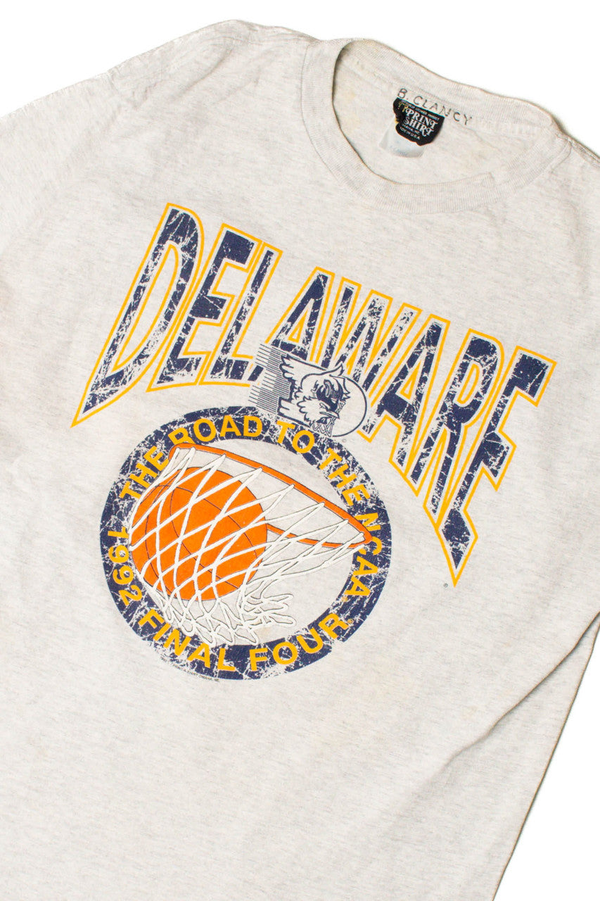 Vintage Delaware Basketball T-Shirt (1992)
