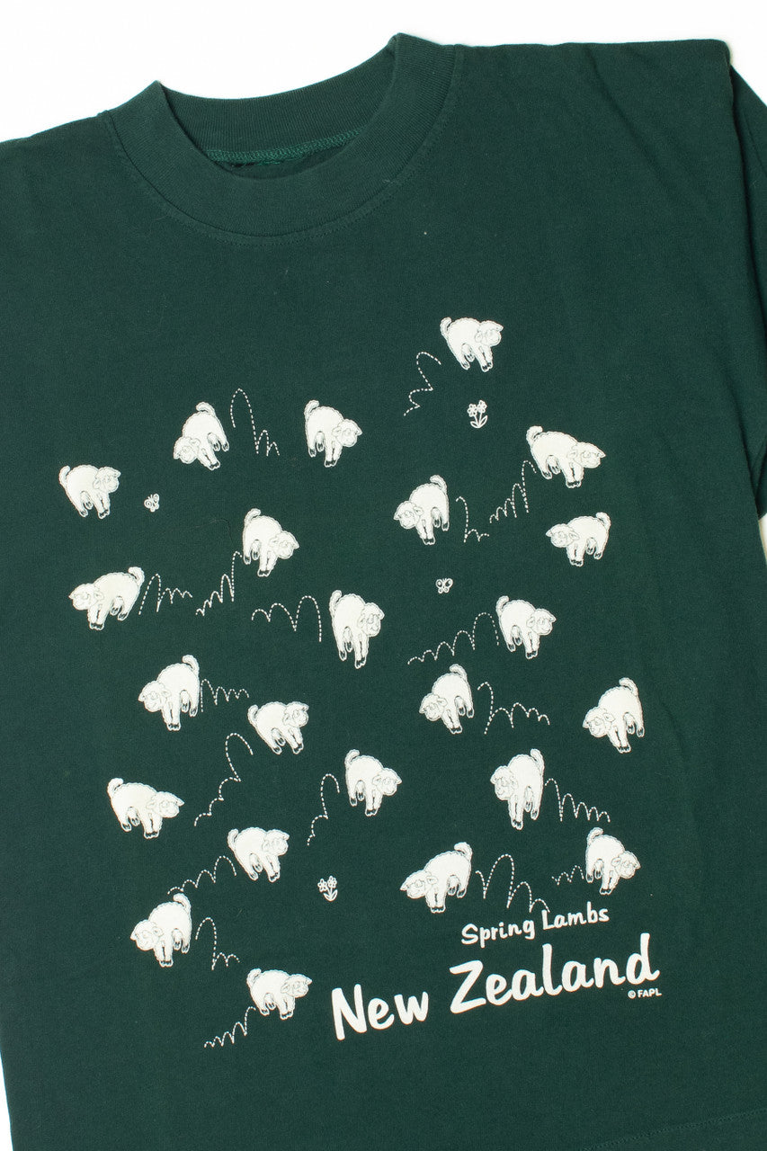 Vintage New Zealand Spring Lambs Glow In The Dark  T-Shirt