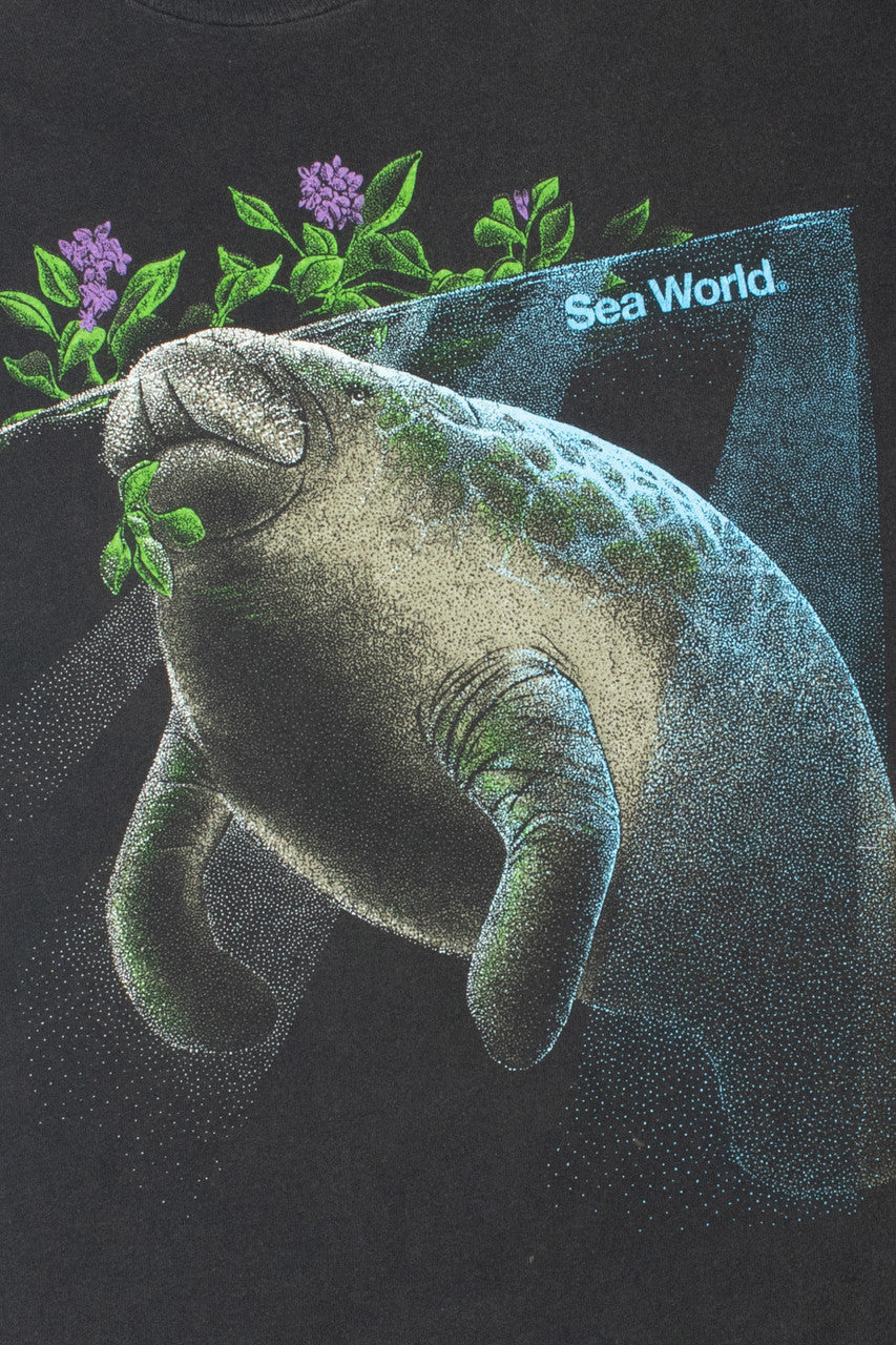 Vintage 1991 "Sea World" Manatees T-Shirt