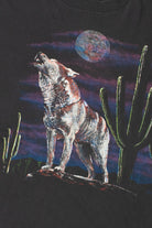 Vintage Howling Desert Wolf Wraparound Single Stitch T-Shirt