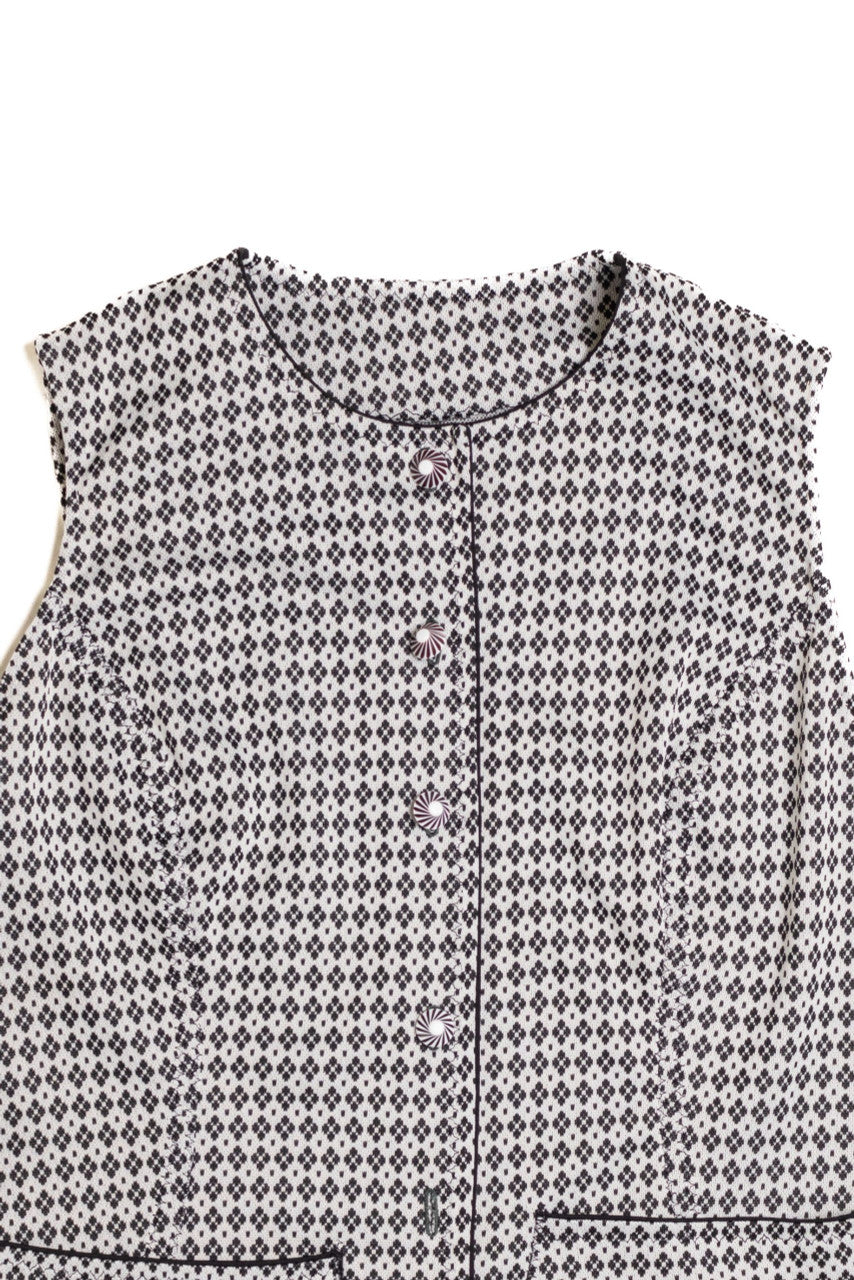 Black and White Sleeveless Top