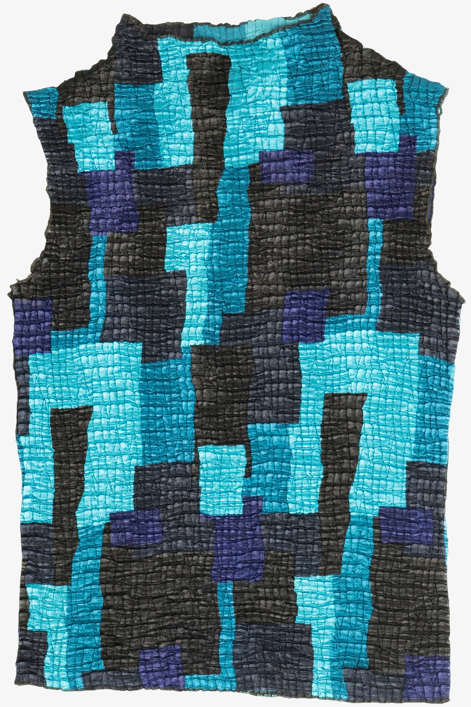 Vintage Y2K Plissé Abstract Artsy Stretchy Mock Neck Crinkle Top (2000s)