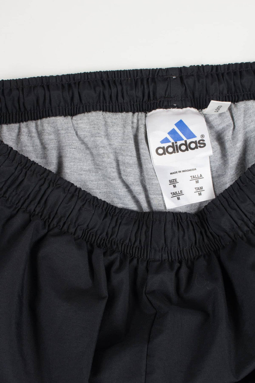 Lined Adidas Windbreaker Pants (sz. M)