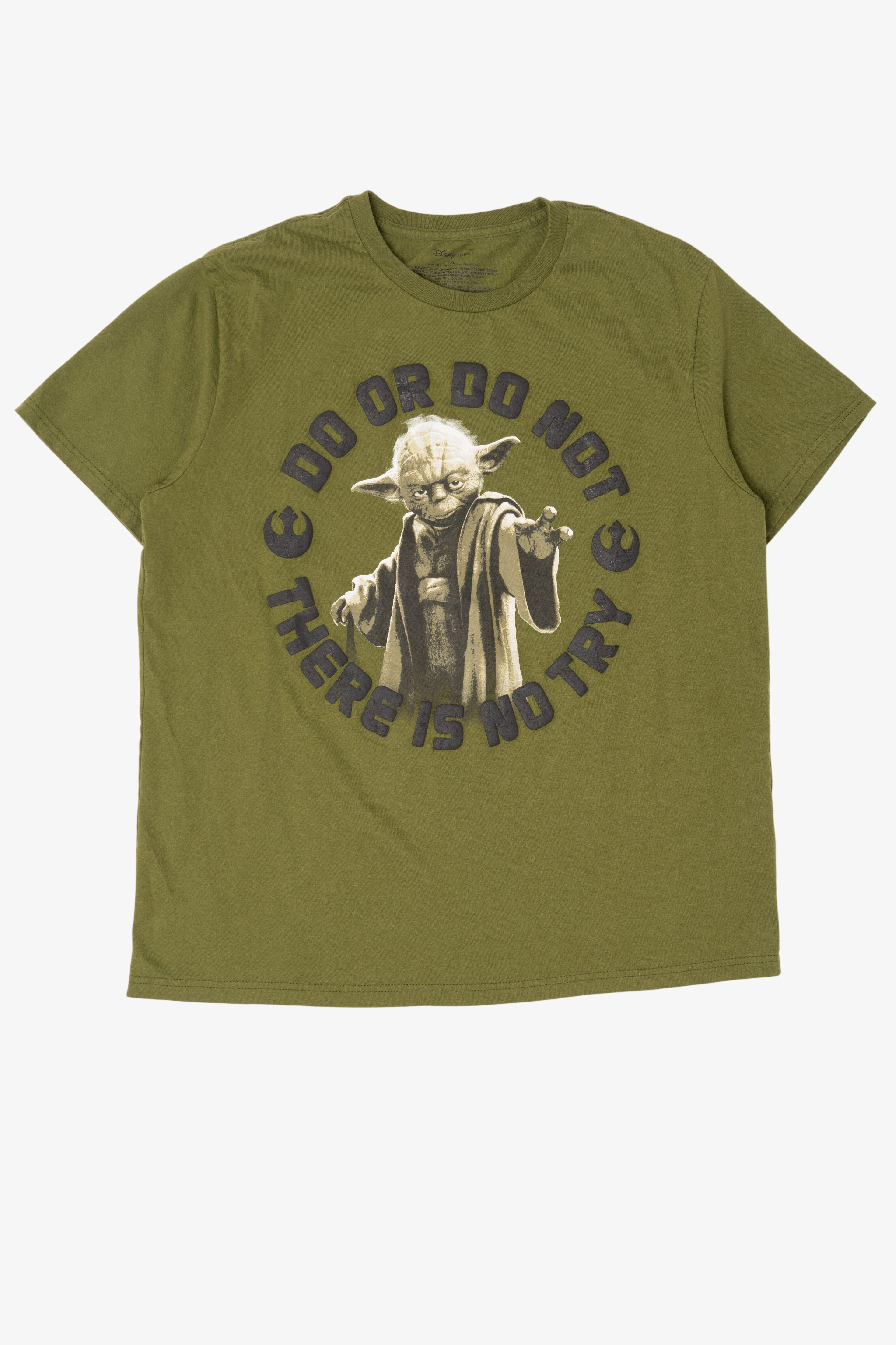 Green Embossed Yoda Star Wars "Do Or Do Not There Is No Try" T-Shirt (2010s)