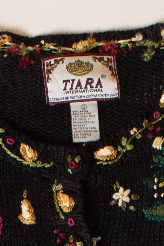 Vintage Embroidered Floral Collage Christmas Cardigan (2000s)