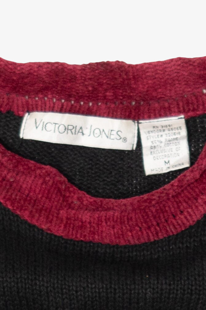 Vintage Black Victoria Jones Bears Decorating Ugly Christmas Pullover (1990s)