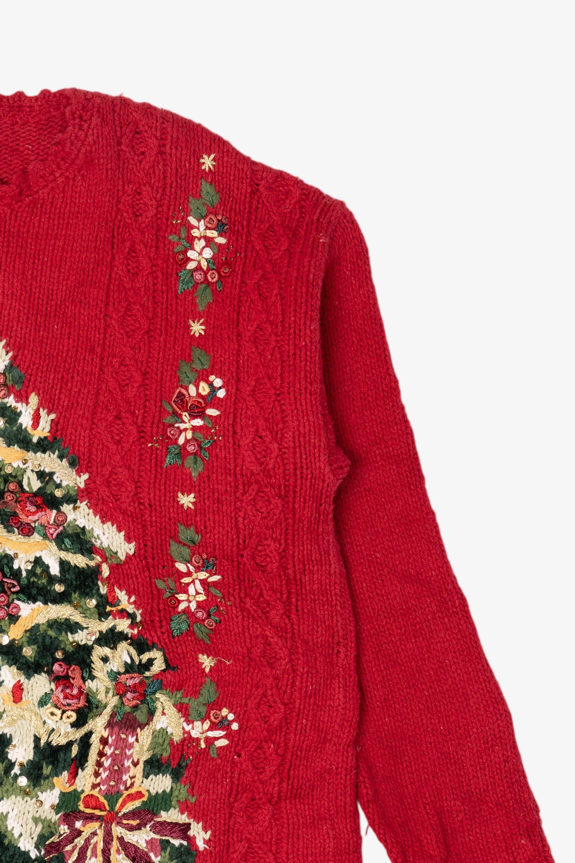 Vintage Red Heirloom Collectible Tree With Presents Ugly Christmas Pullover (2000s)