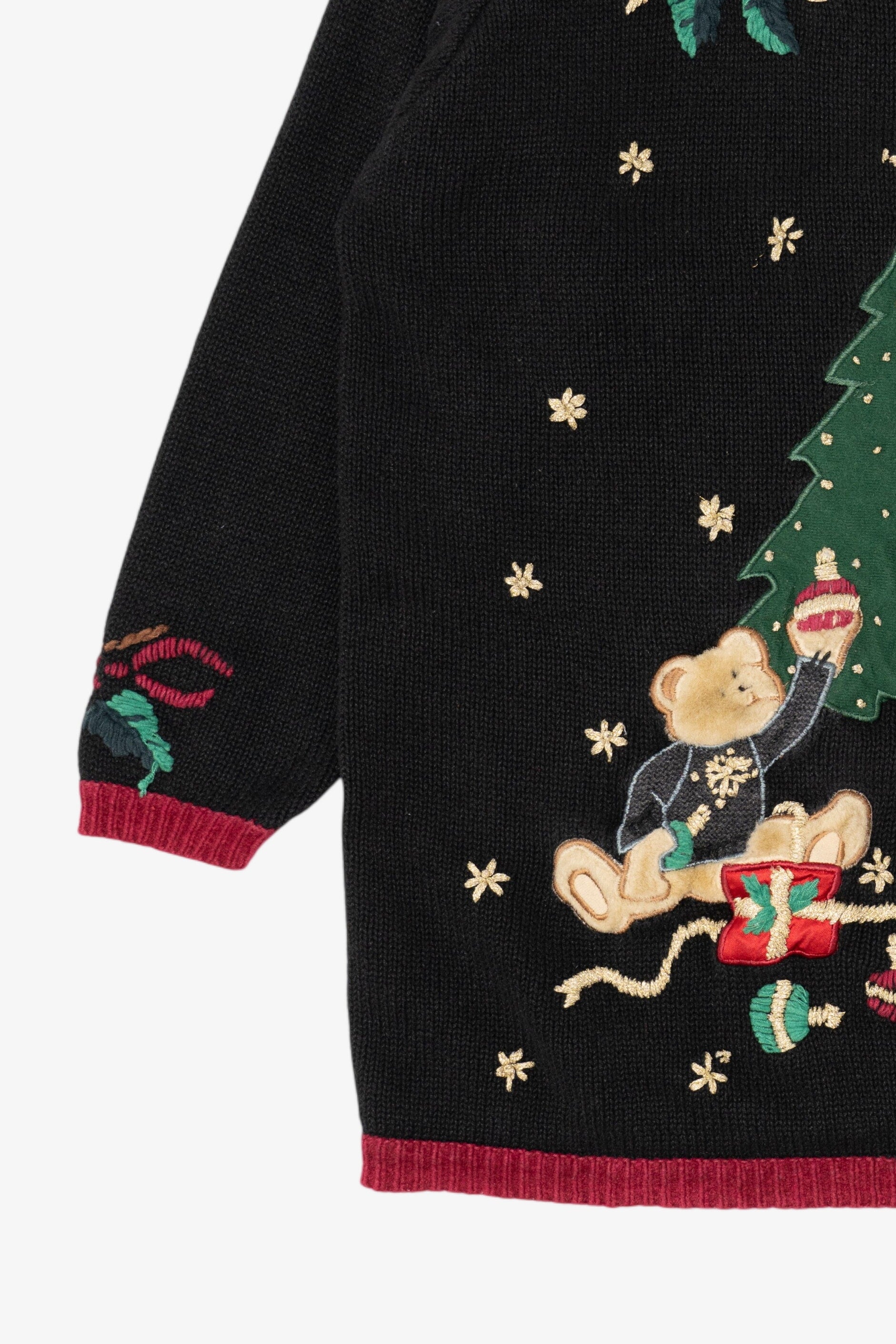 Vintage Black Nutcracker Bears Decorating Tree Ugly Christmas Pullover (1990s)