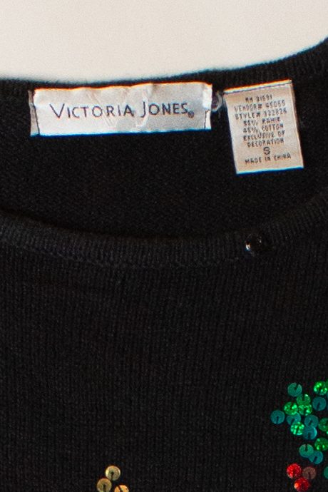 Vintage Victoria Jones Ugly Christmas Pullover (1990s)