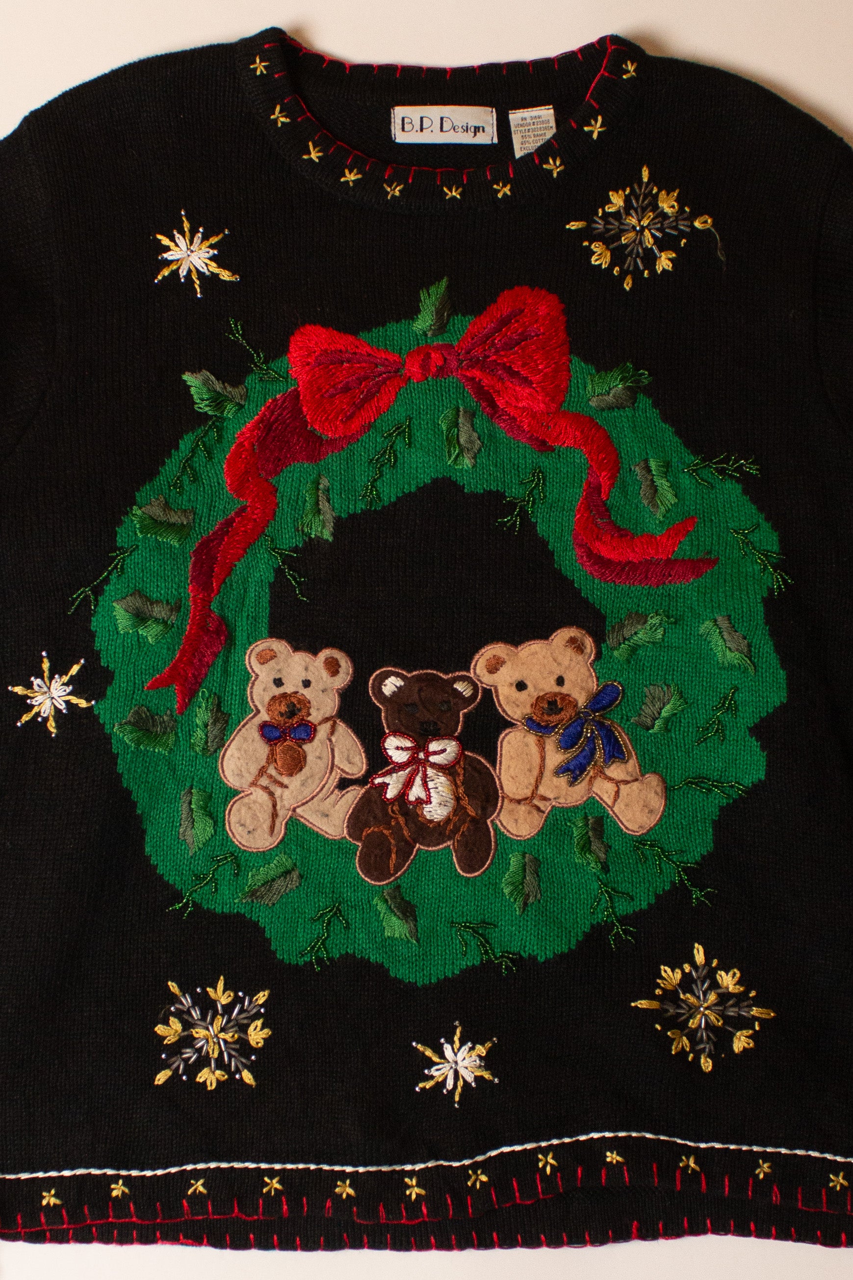 Vintage Wreath Bears Christmas Sweater (1990s)