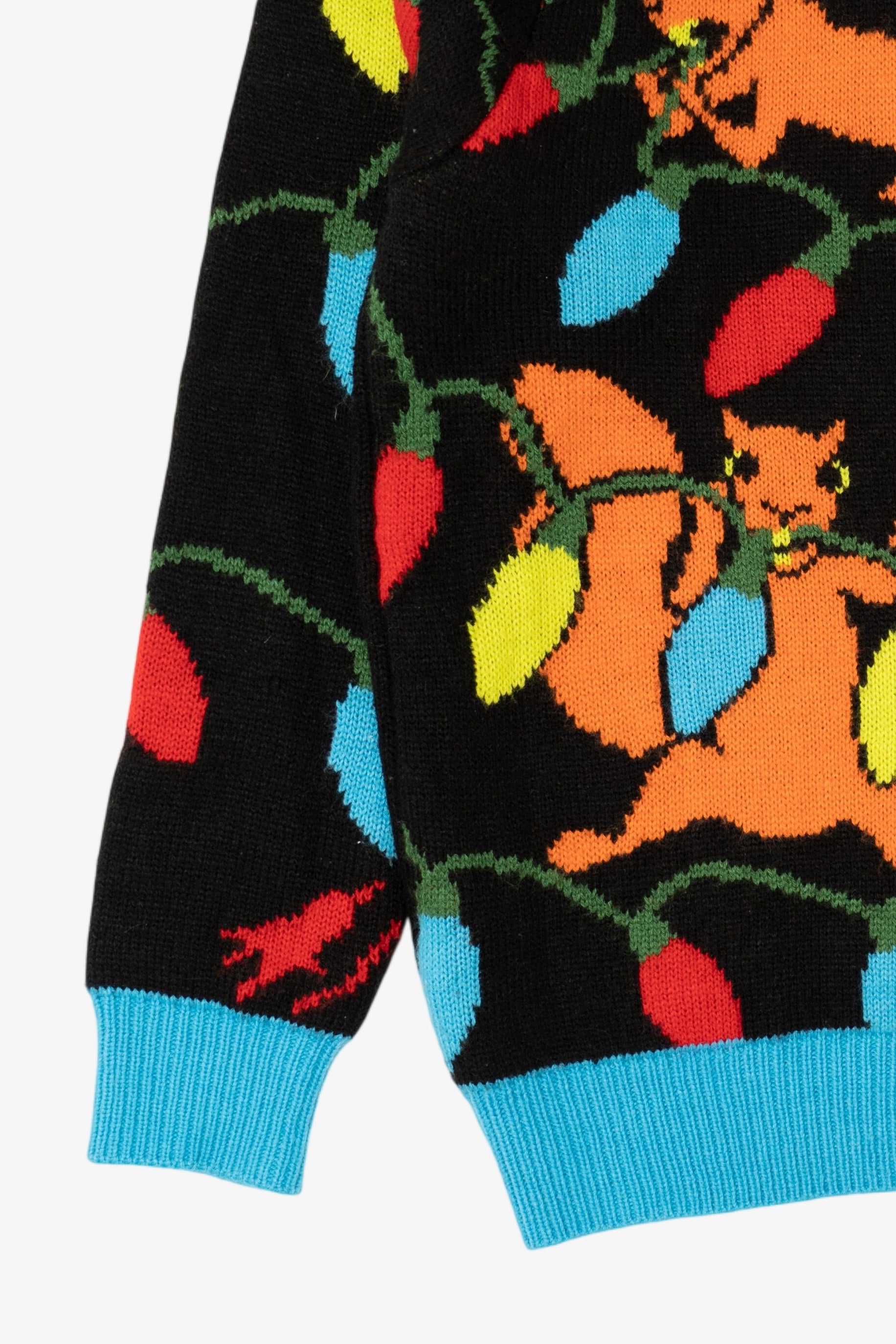 Black FunQi Gifts Squirrels Chewing On Lights Funny Ugly Christmas Pullover (2010s)