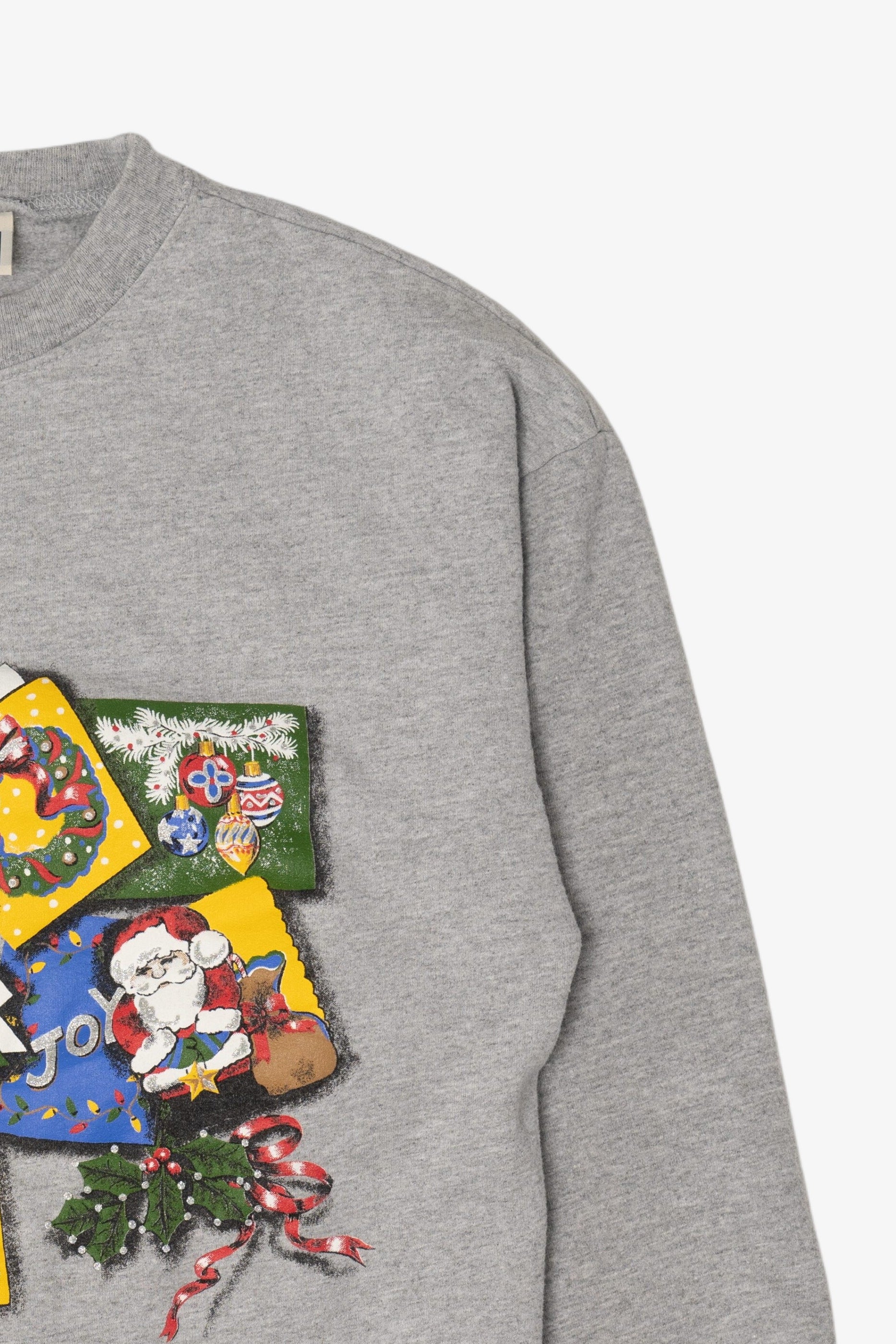 Vintage Gray Basic Editions Ugly Christmas Sweatshirt (1990s)