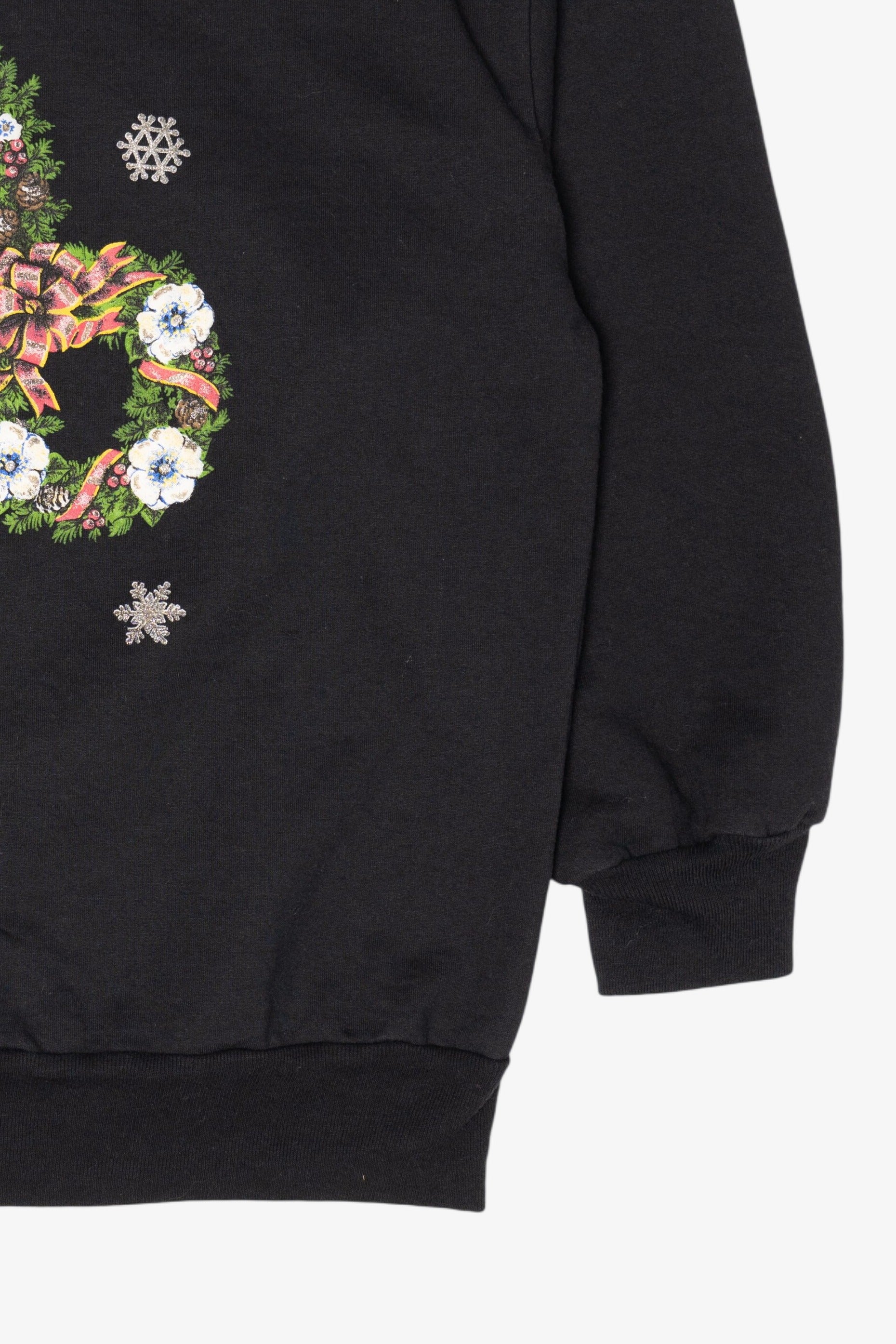 Vintage Black Basic Editions Wreaths Ugly Christmas Sweatshirt (1990s)