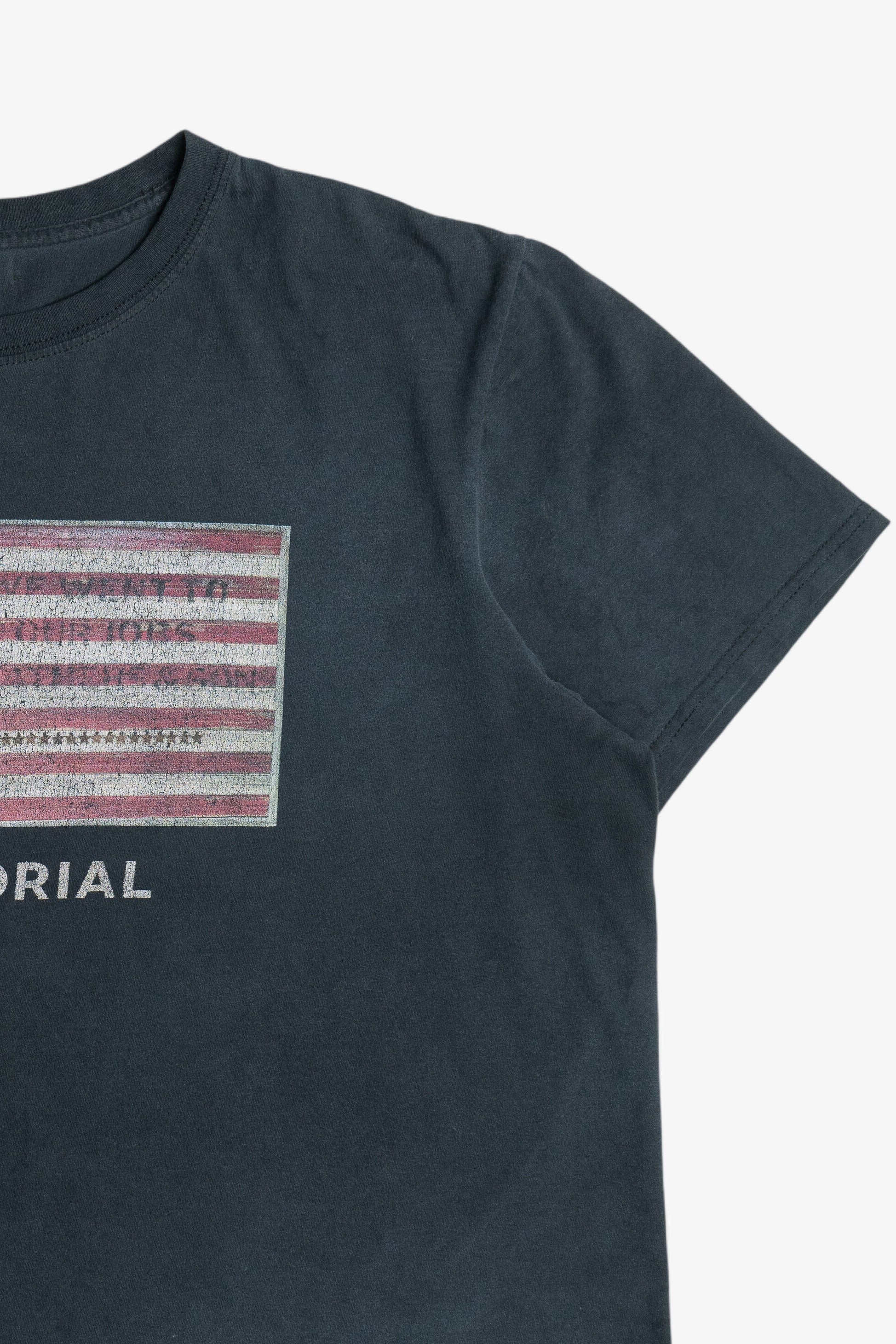 Vintage "9/11 Memorial" Faded Distressed T-Shirt (2000s)