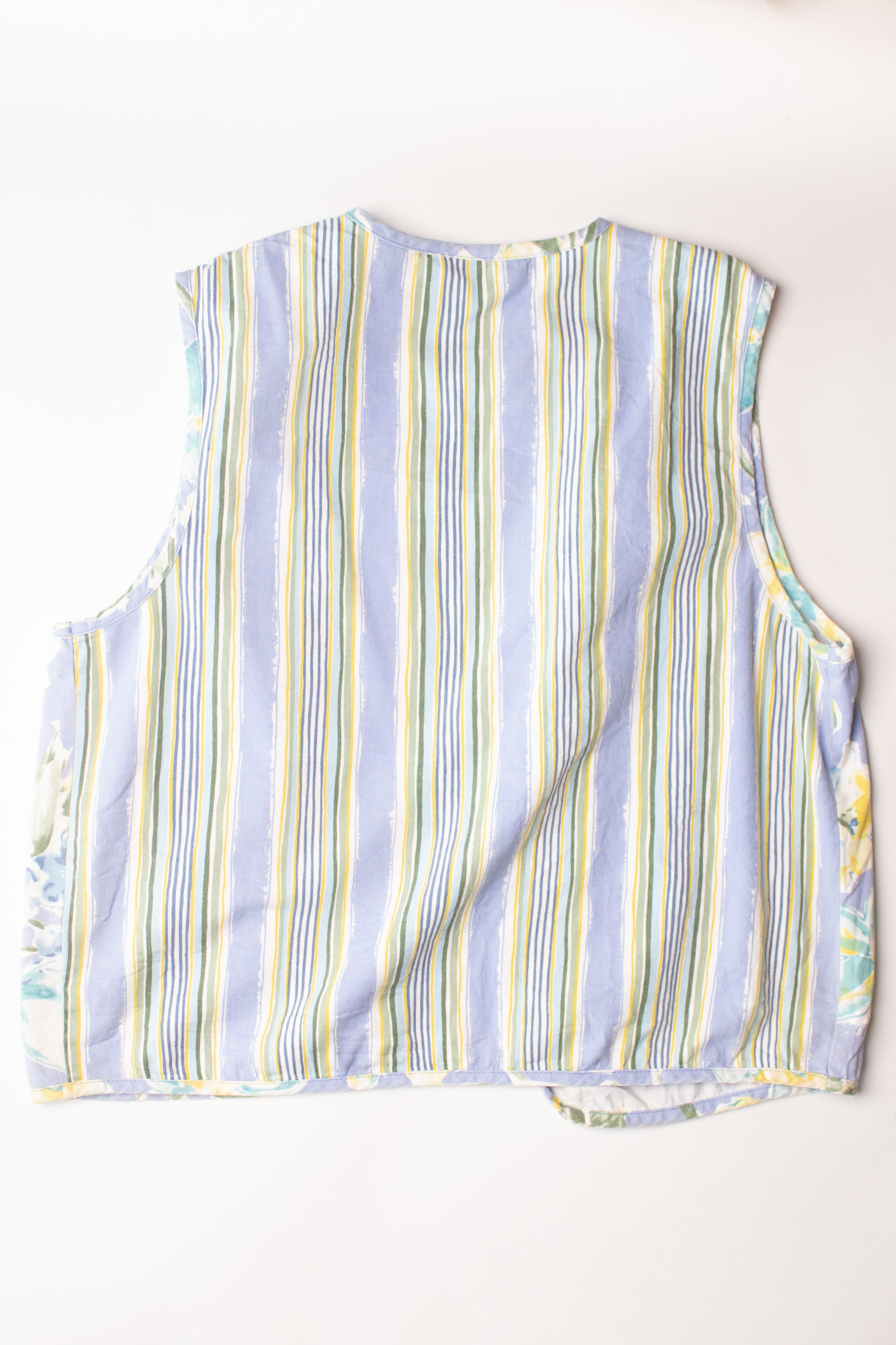 Vintage Capacity Open Floral Vest (1990s)