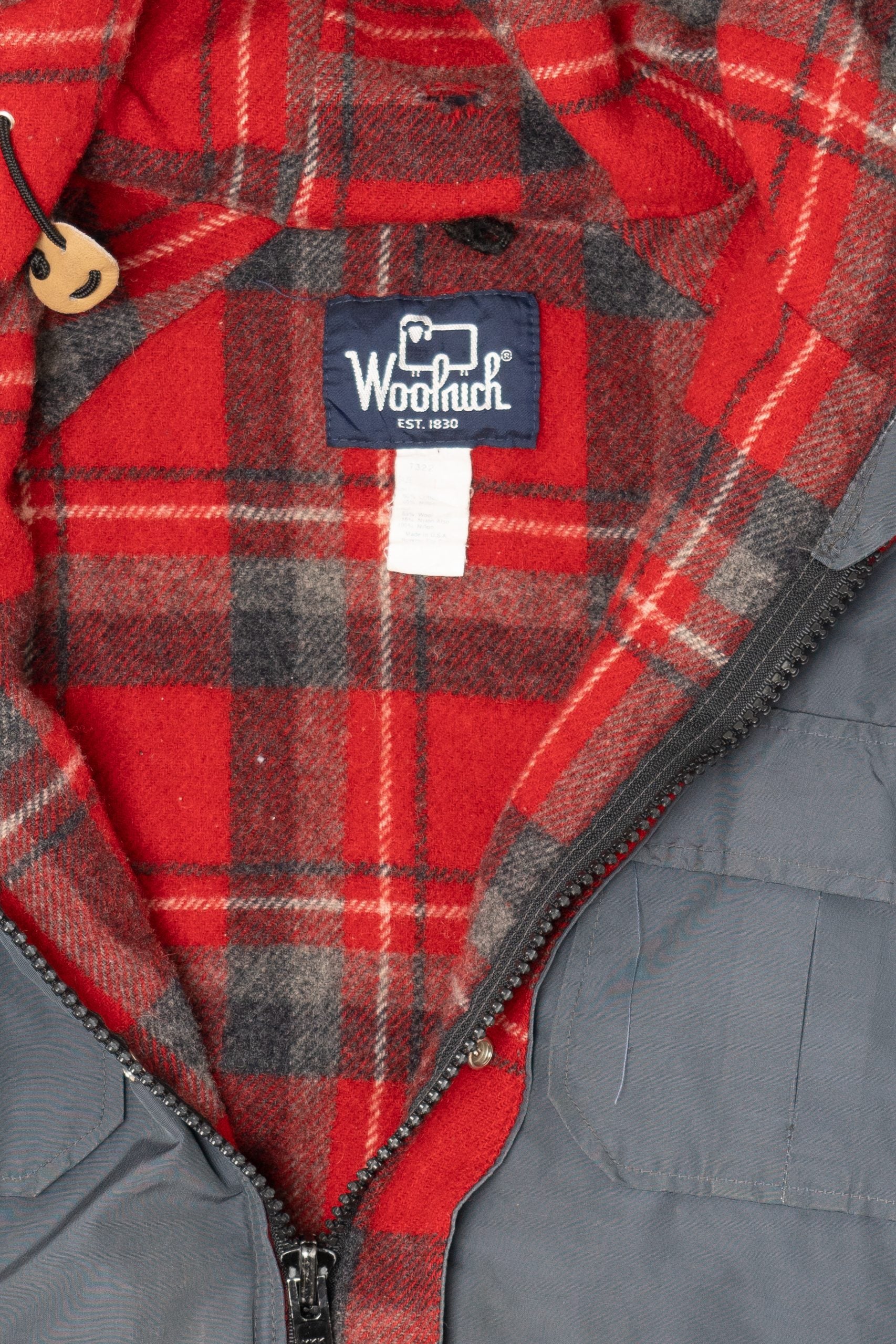 Vintage Gray Woolrich Plaid Flannel Lined Coat (1980s)