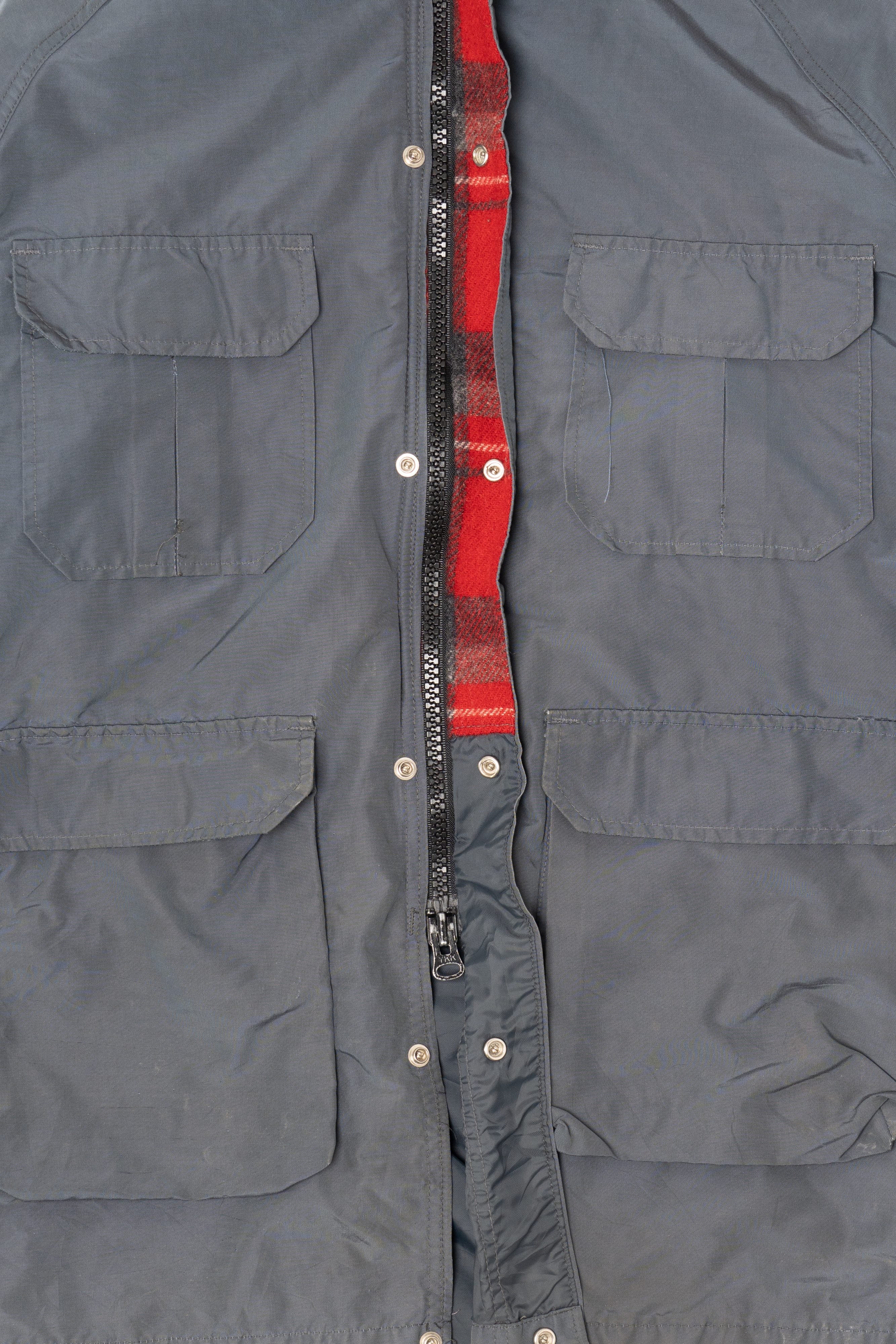 Vintage Gray Woolrich Plaid Flannel Lined Coat (1980s)