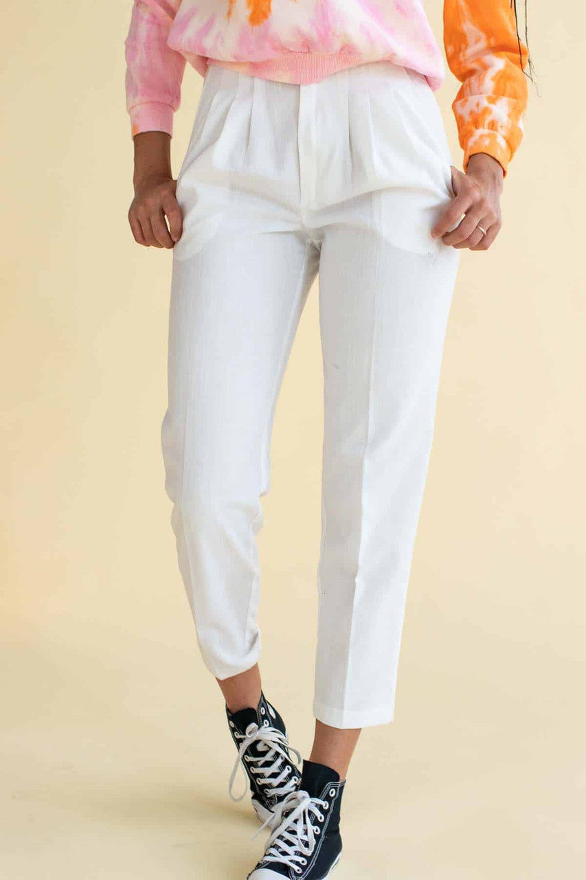 White Pleated Pants (sz. 6)
