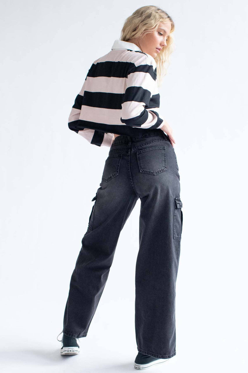 Wide Leg Cargo Pocket Jeans