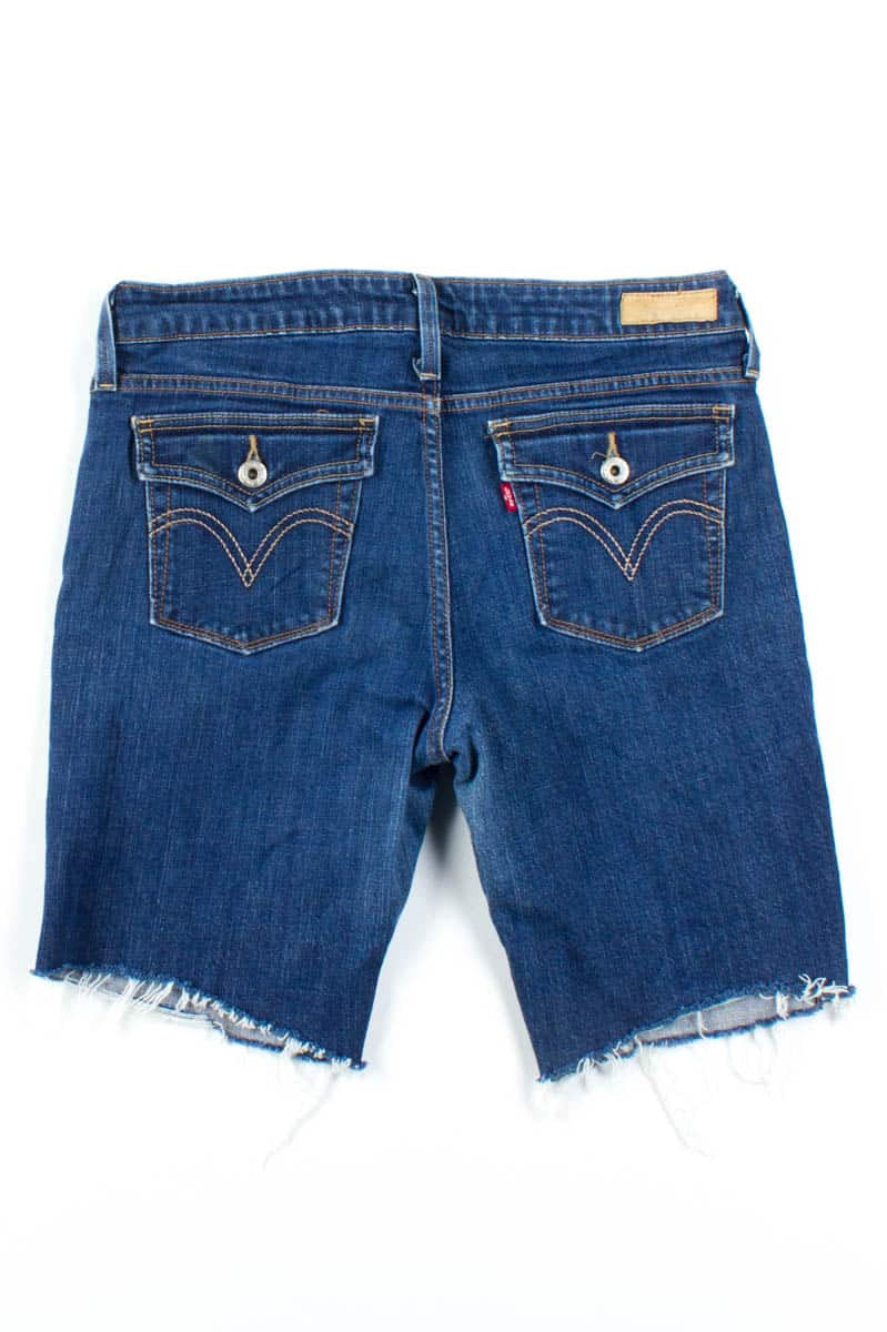 Levi's Cut Off Denim Shorts (sz. 8 Medium)