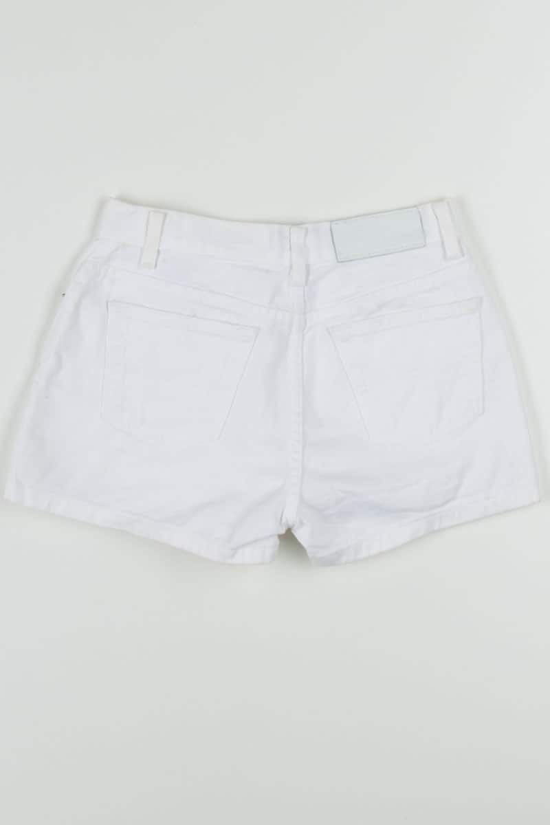 White Tommy Hilfiger Denim Shorts (sz. 1)