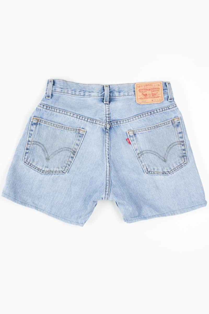 Light Wash Levi's Denim Shorts (sz. 29)