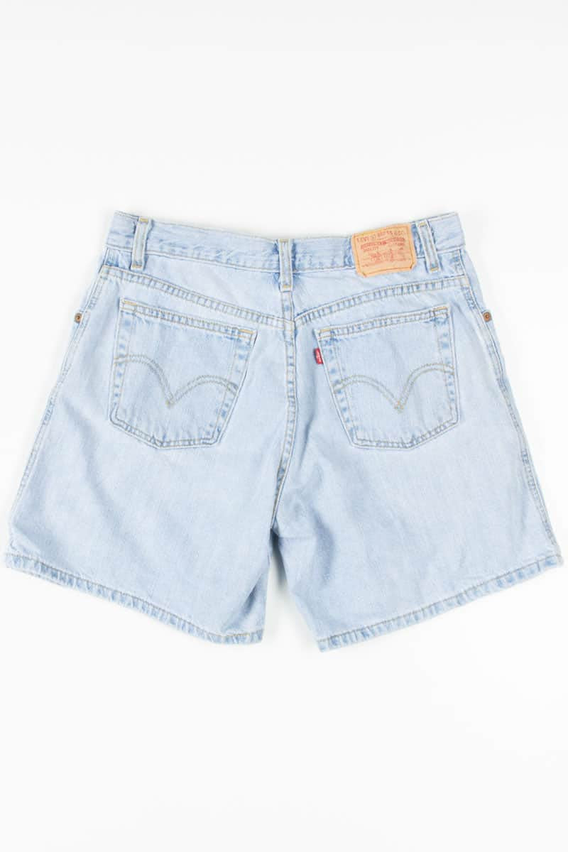 Light Wash Levi's Denim Shorts (sz. 10)