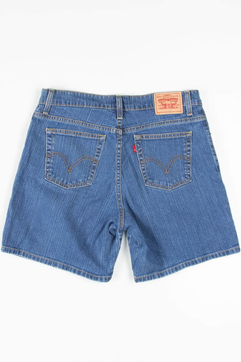 Medium Wash Stretch Levi's Denim Shorts (sz. 12)