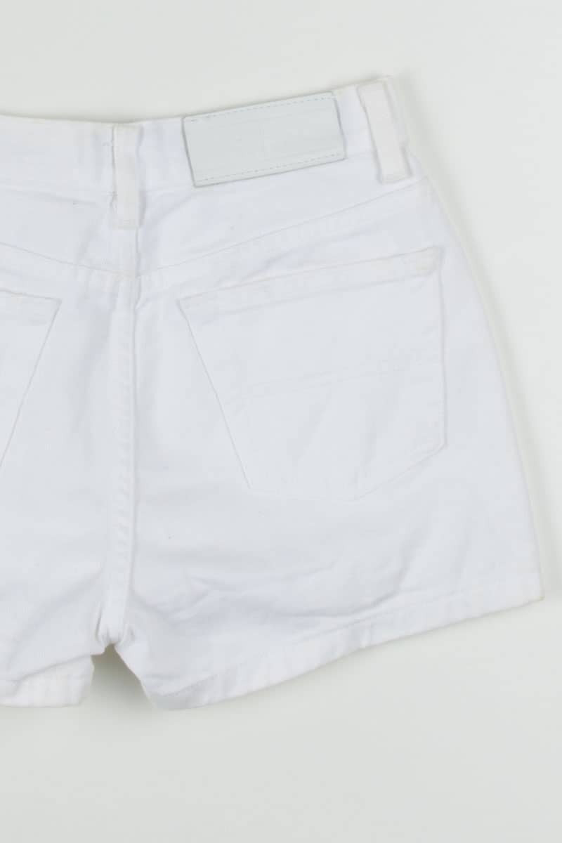 White Tommy Hilfiger Denim Shorts (sz. 1)
