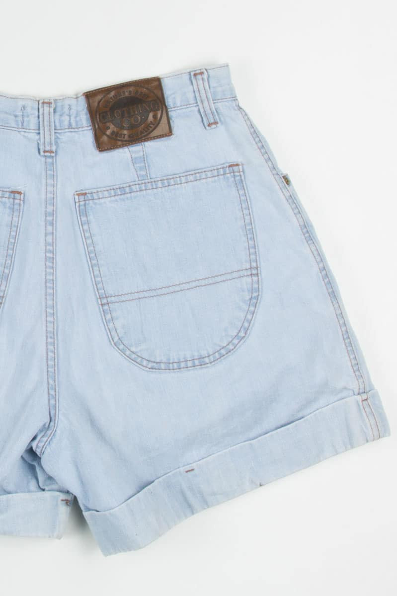 Vintage High Waisted Pleated Denim Shorts (sz. 10)