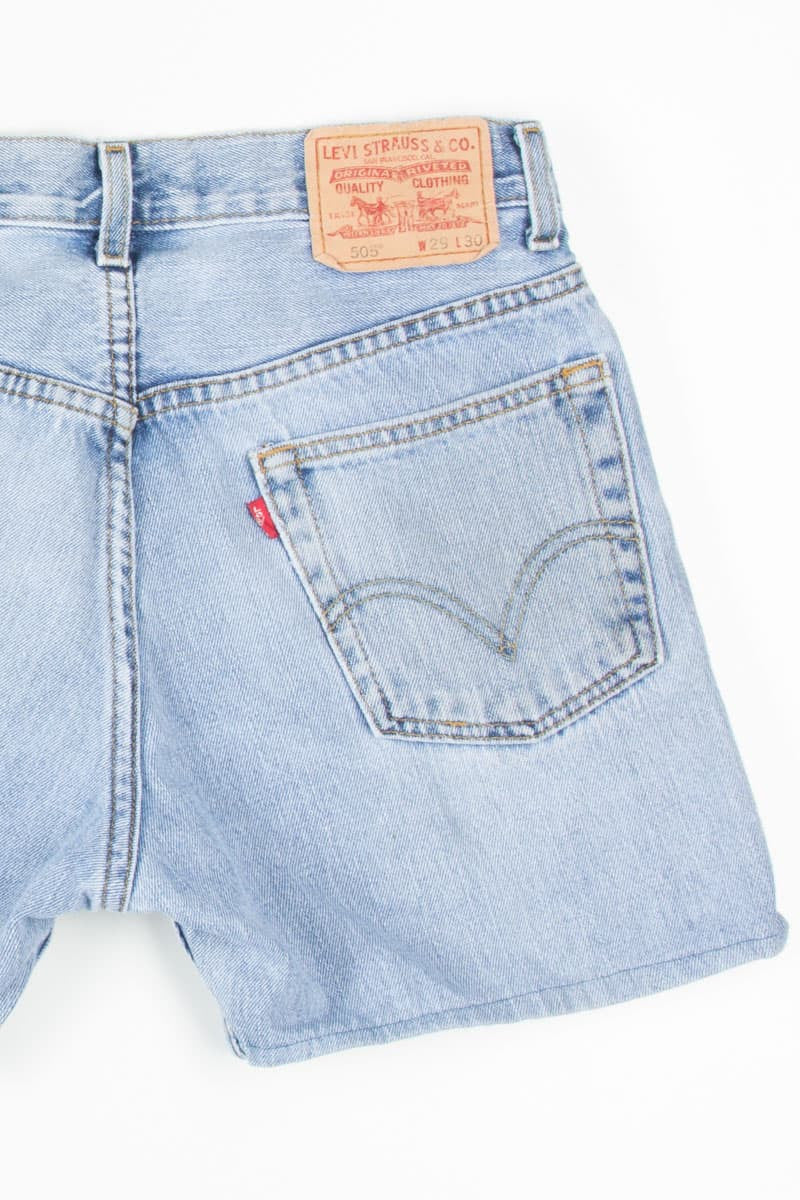Light Wash Levi's Denim Shorts (sz. 29)
