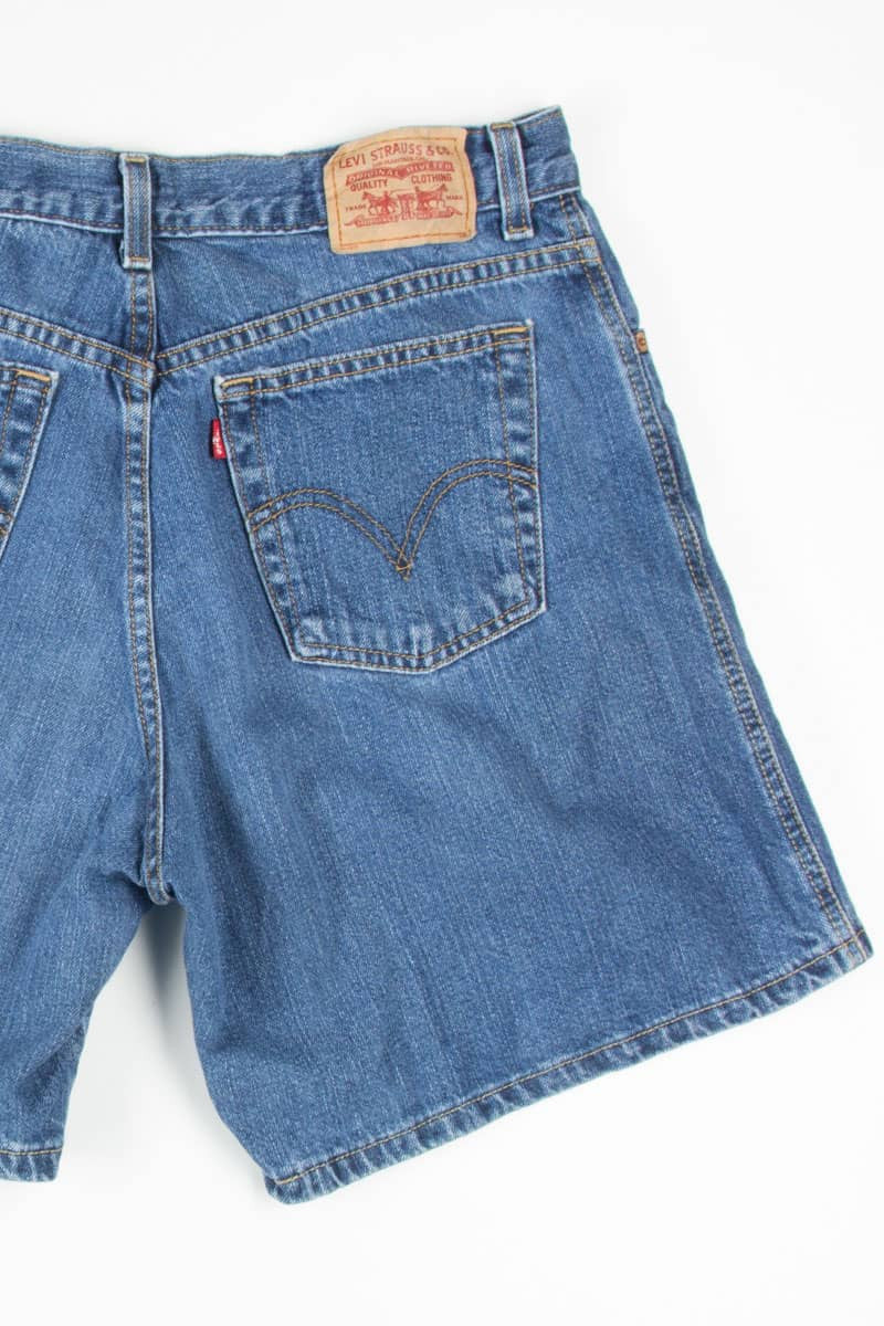 Medium Wash Levi's Denim Shorts (sz. 12)