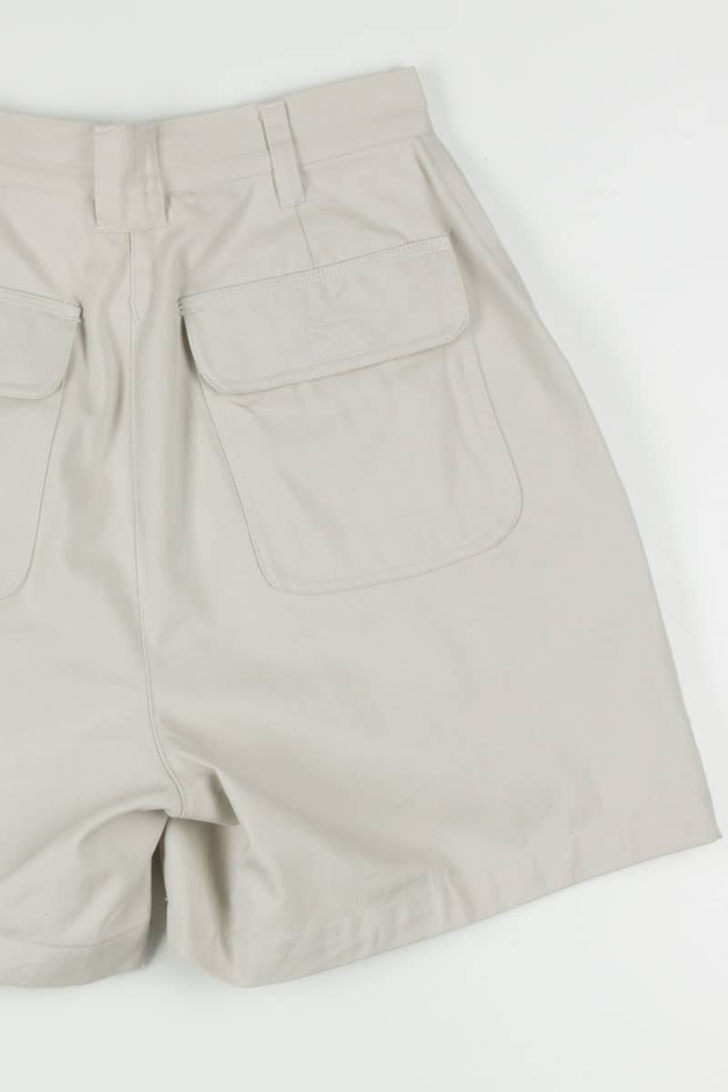 Women's Vintage Khaki Shorts 338 (sz. 6P)