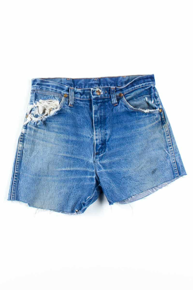 Distressed Wrangler Denim Shorts (sz. 30)