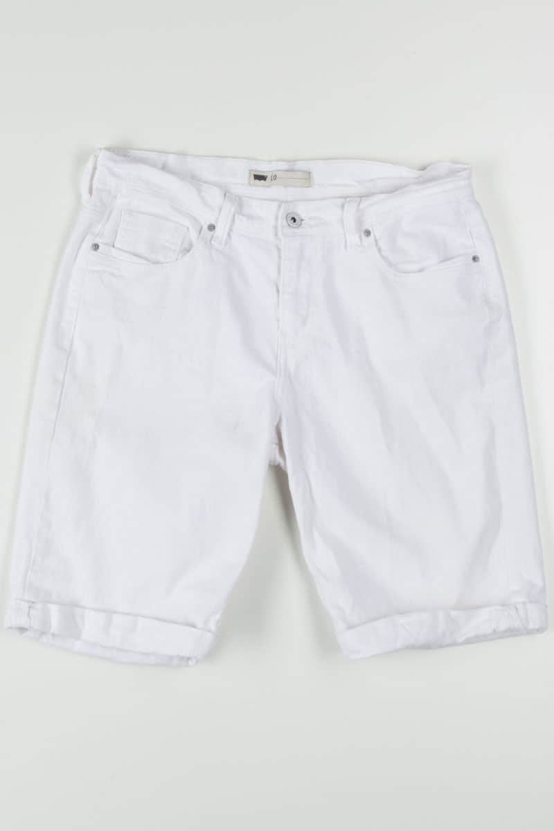 White Cuffed Levi's Denim Bermurda Shorts (sz. 10)