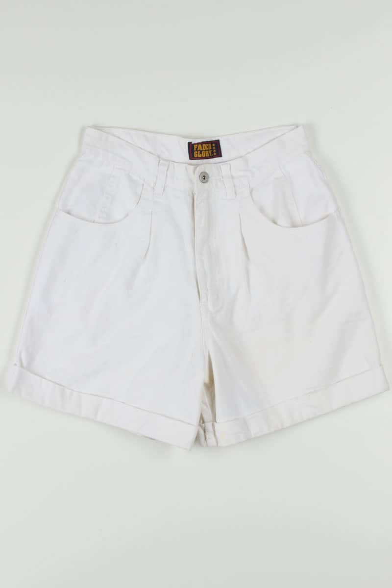 Women's Vintage White Pleated Denim Shorts 350 (sz. 10)