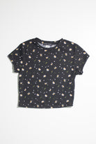 Black Daisy Petals Print Tee