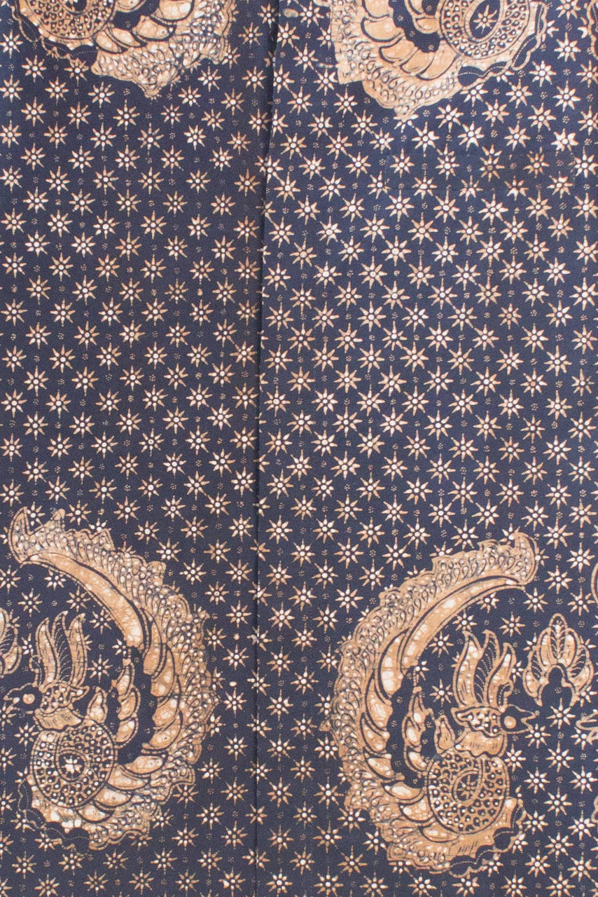 Zeta Y2K Patterned Button Up