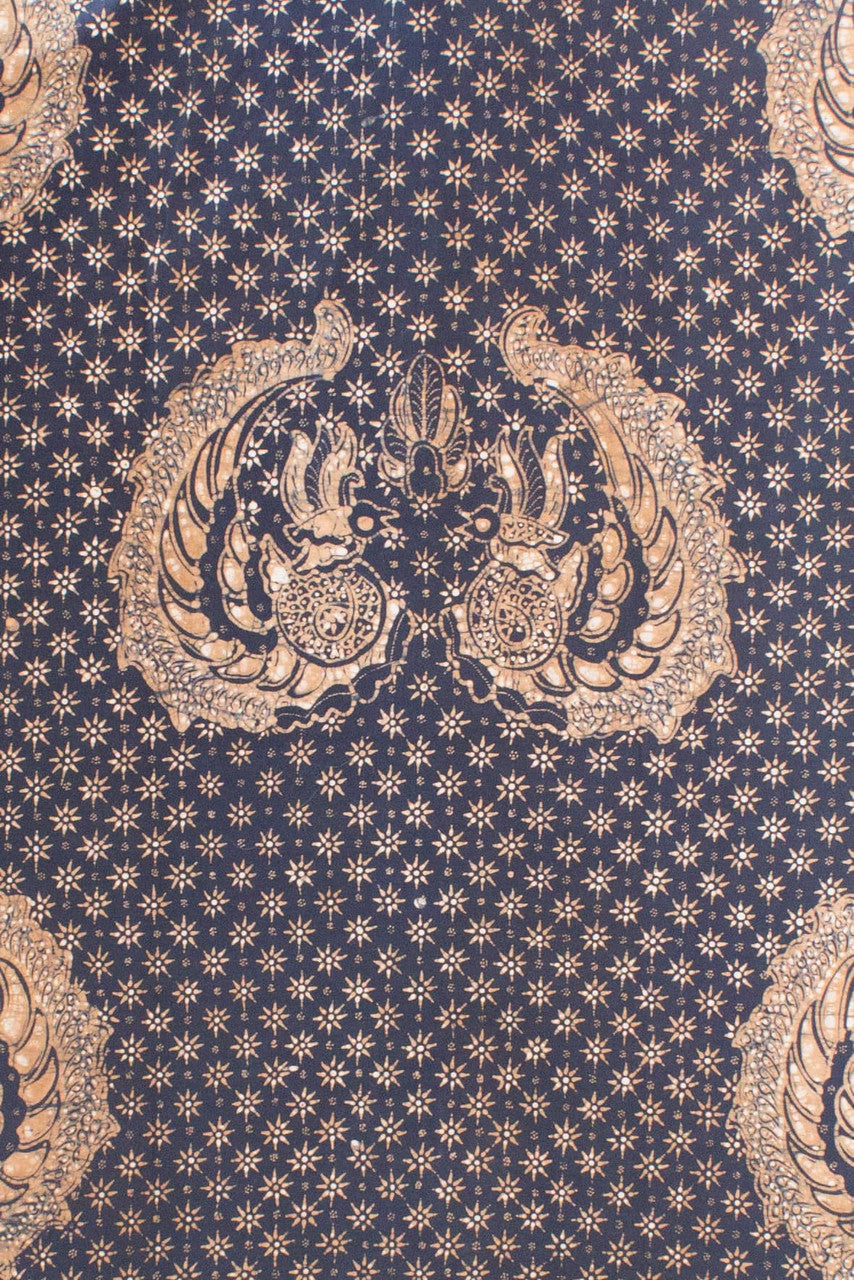 Zeta Y2K Patterned Button Up
