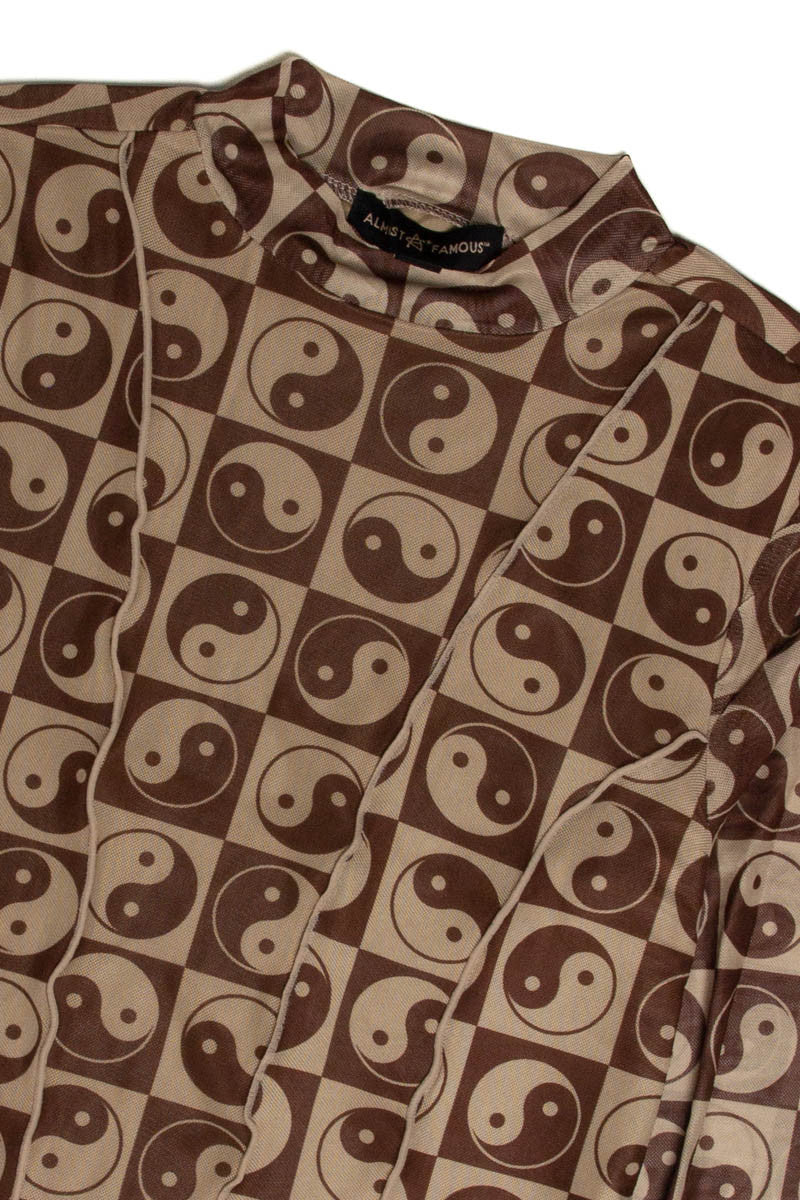 Yin Yang Mesh Contrast Stitch Top