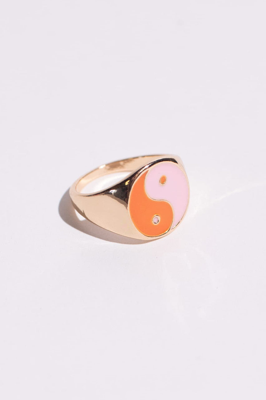 Yin Yang Ring